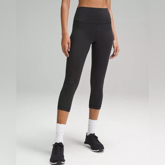 Lululemon Wunder Train High-Rise Crop 21” Size 10 - Picture 1 of 7